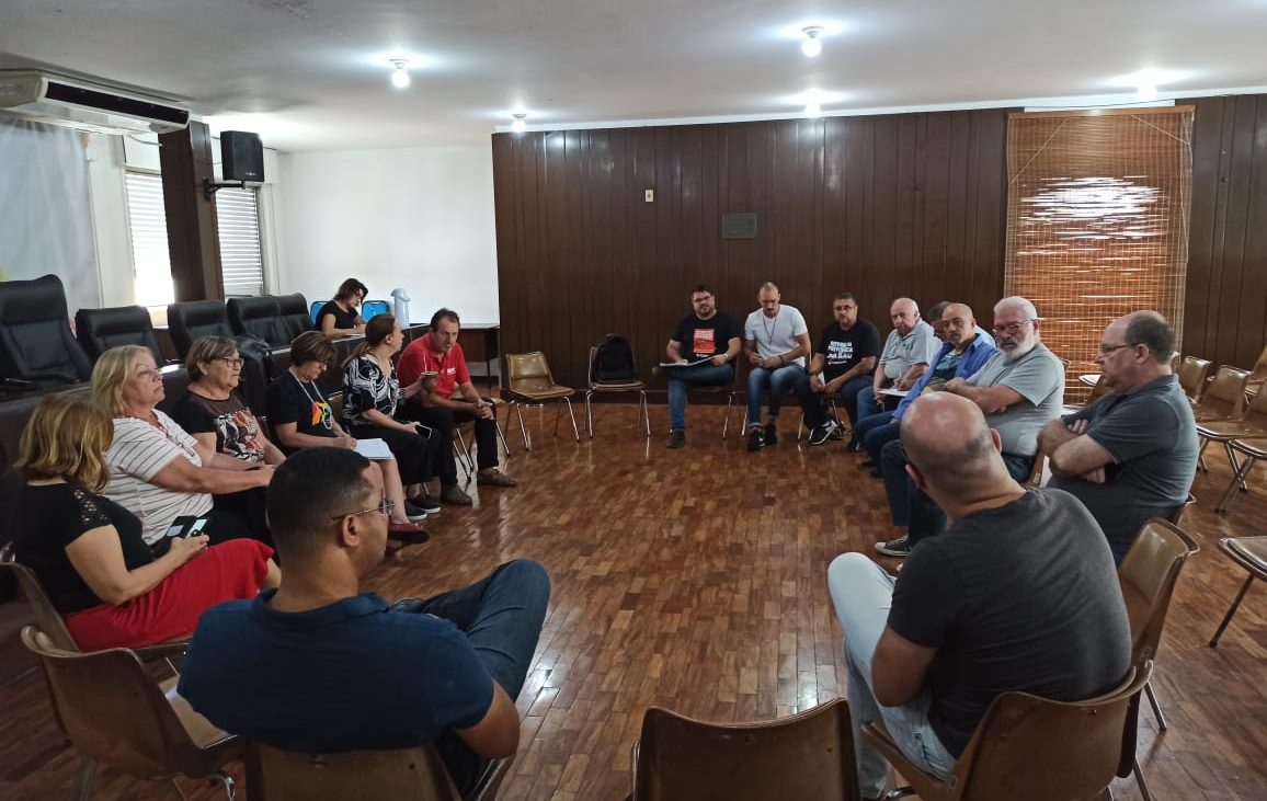 Categorias unidas contra Leite